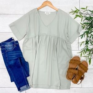 Babydoll V-Neck Top in Sage XL